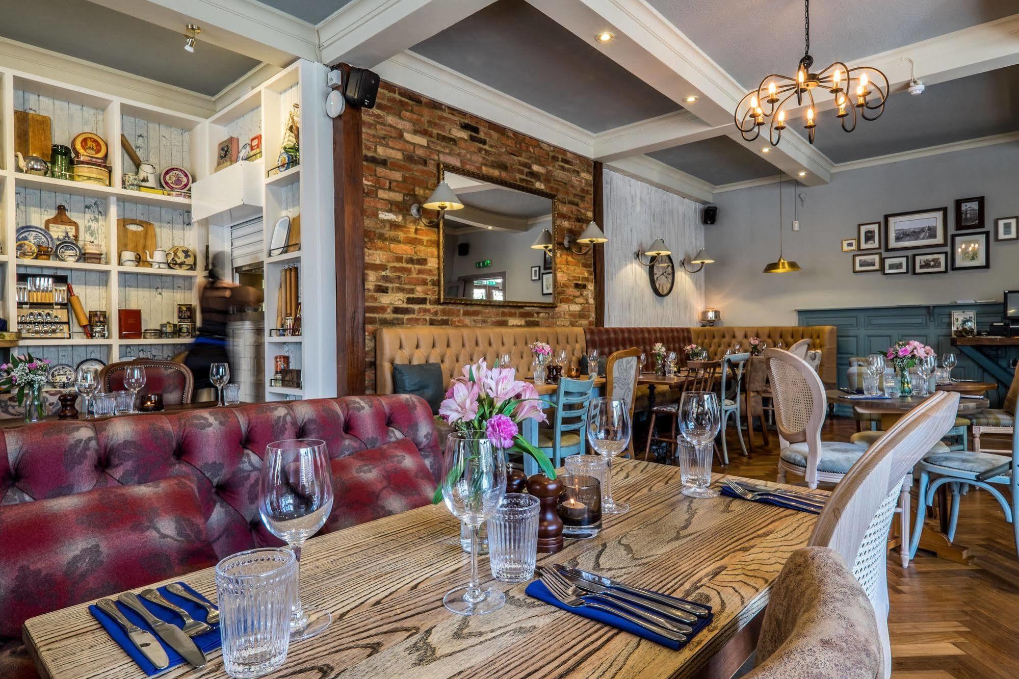 The Bulls Head Hotel 브롬리 외부 사진