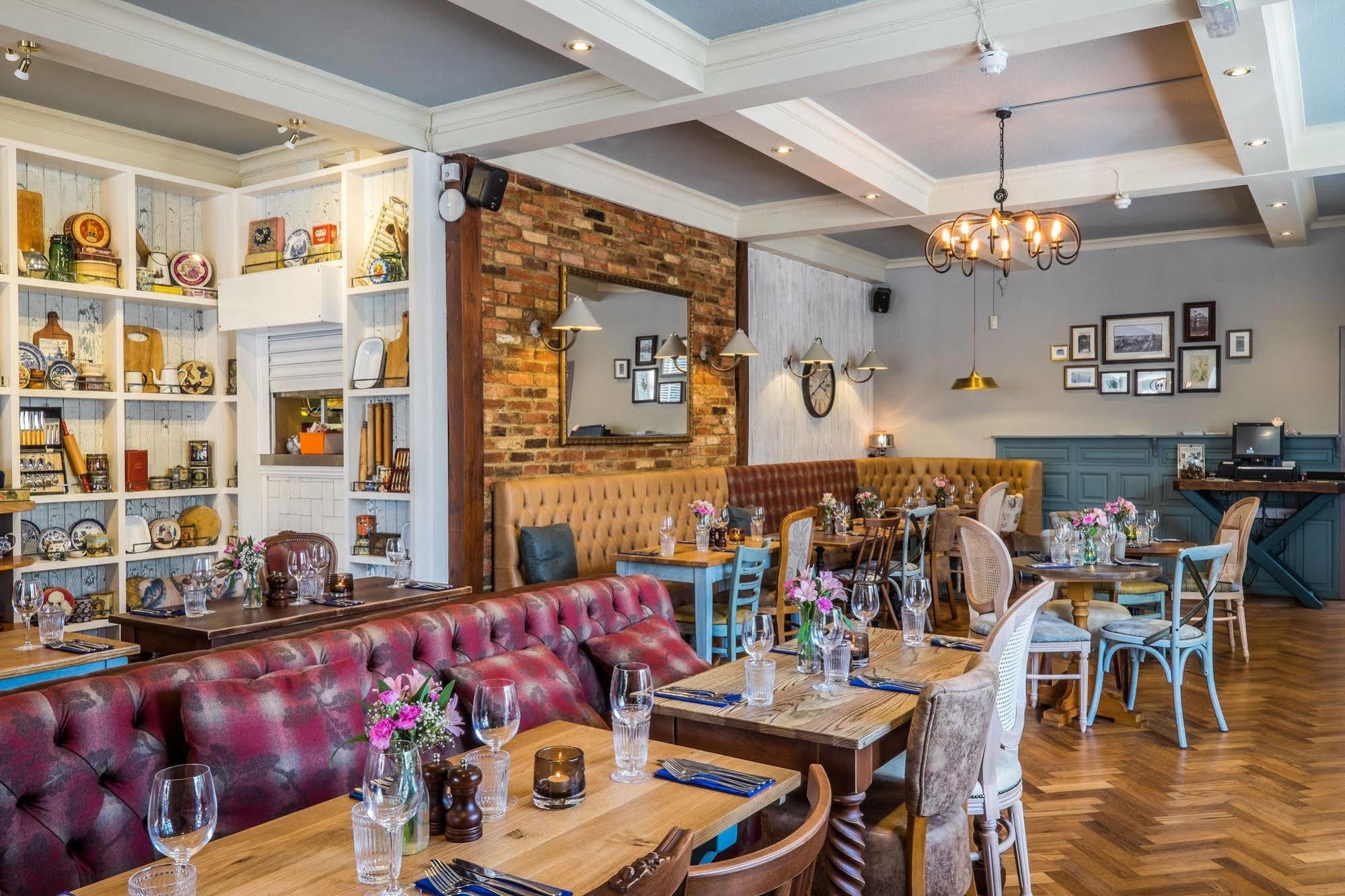 The Bulls Head Hotel 브롬리 외부 사진